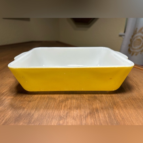 Vintage PYREX 0503 Yellow Refrigerator Baking Casserole Dish 1.5 Quart USA 1950s - Picture 1 of 10